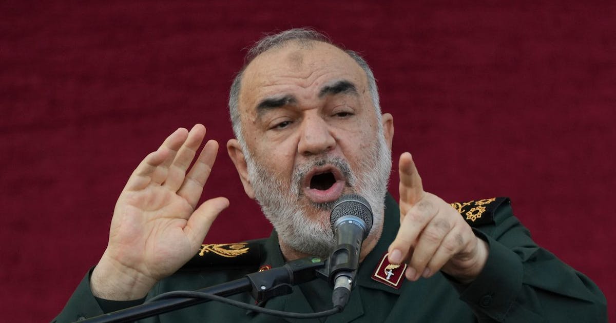 34d1356d-ff2f-4df4-bbf1-b5d9a2567fbc Arriva la Fatwa contro la direzione di Charlie Heddo: "Faranno la fine di Salman Rushdie"