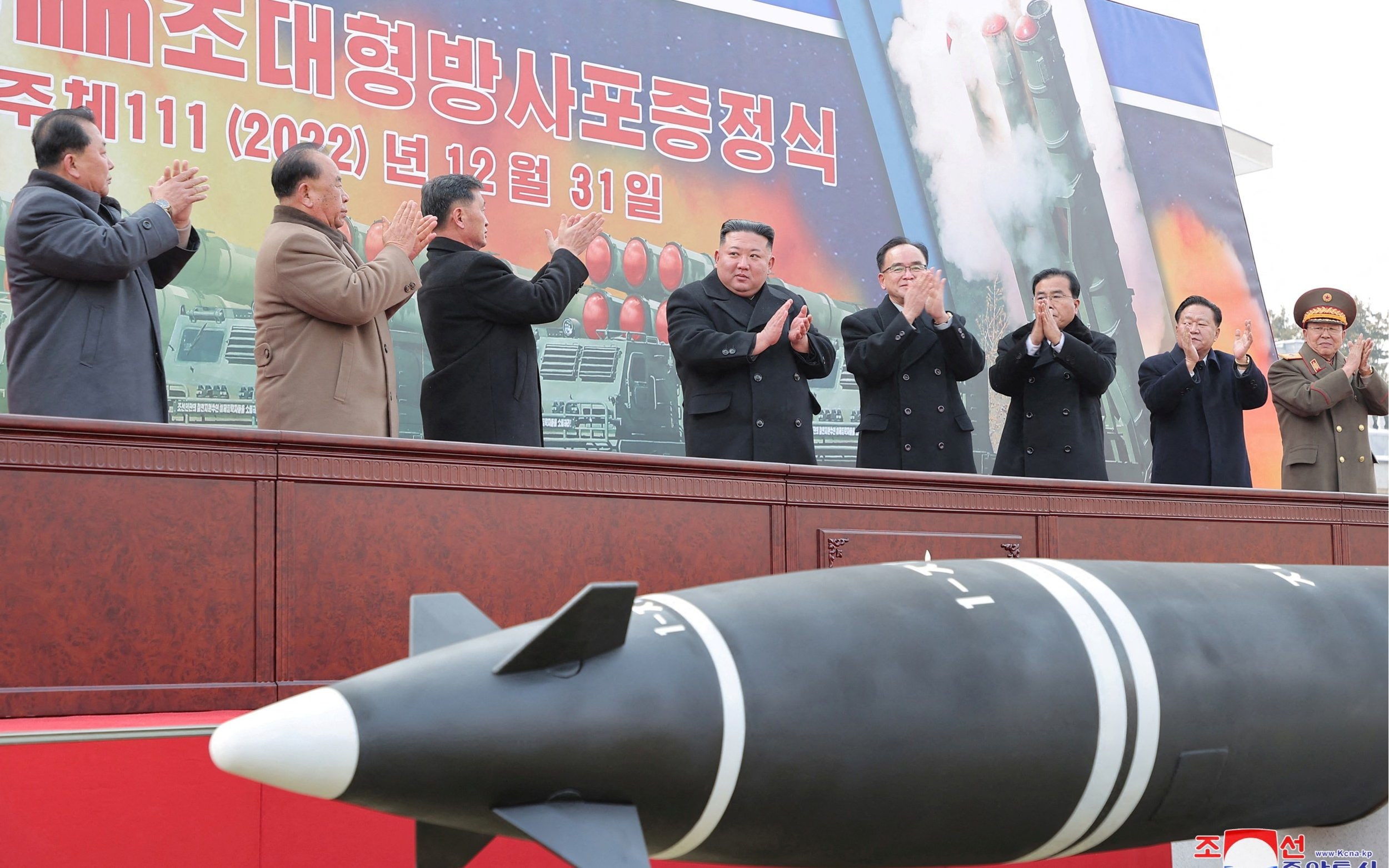  Kim Jong Un vuole un'espansione 'esponenziale' dell'arsenale nucleare coreano