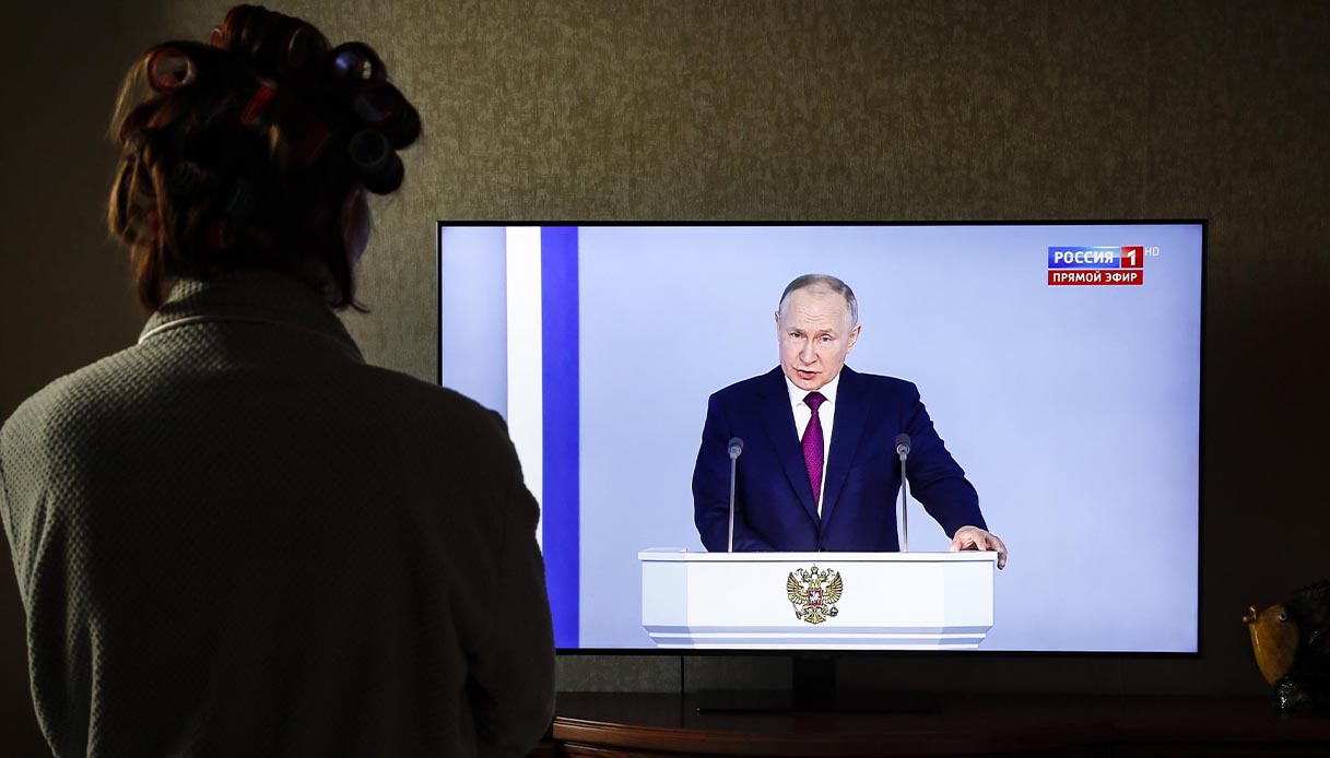 Il Belgio accusa Putin: politici pagati per diffondere la propaganda del Cremlino e influenzare le europee