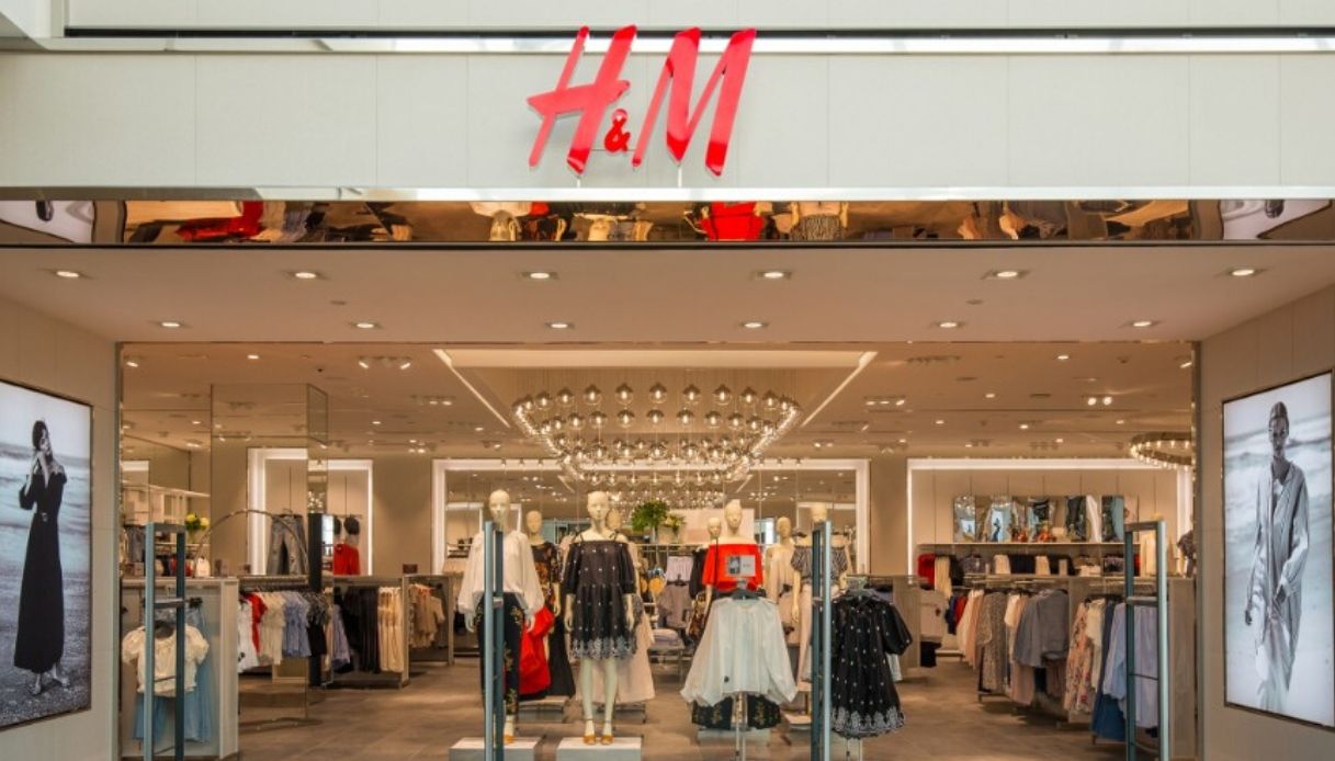 Orrore! H&M chiede ai dipendenti di fare un test d'intelligenza, per decidere chi licenziare