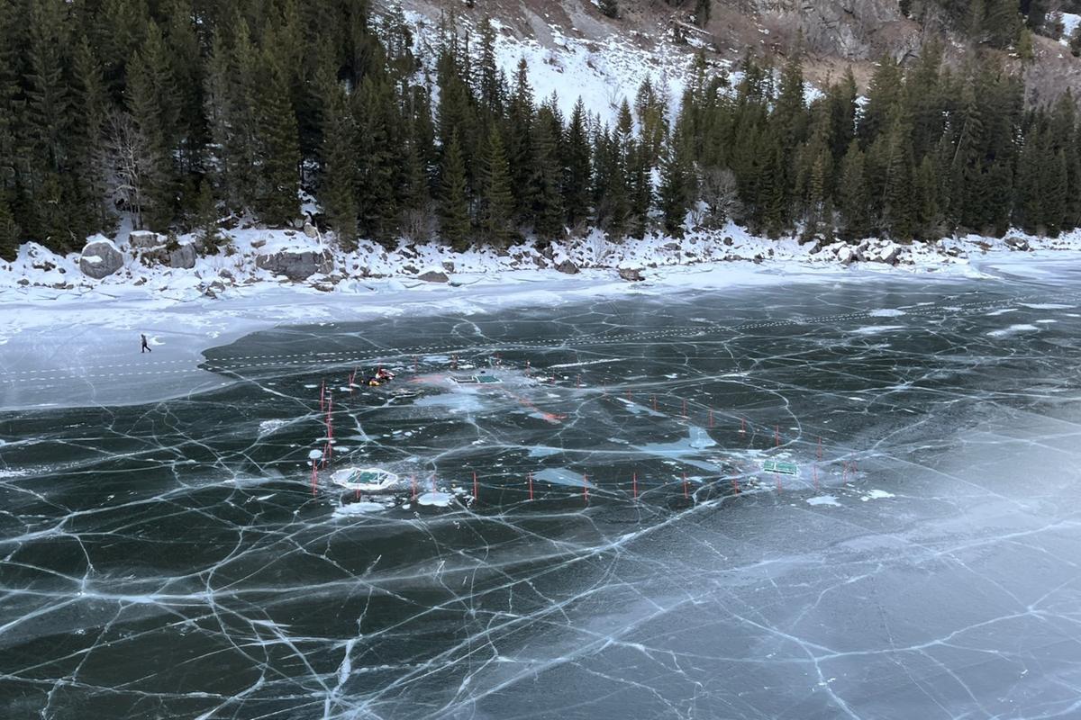 lago-ghiacciato-svizzera Malore dopo un'immersione in un lago ghiacciato: muore un italiano in Svizzera