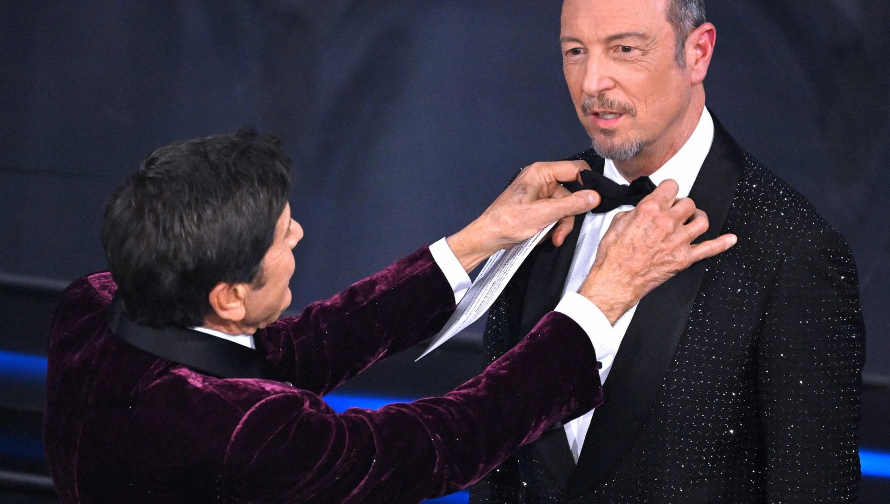 Sanremo, la classifica dopo tre serate: stasera le cover e i duetti, ecco la scaletta