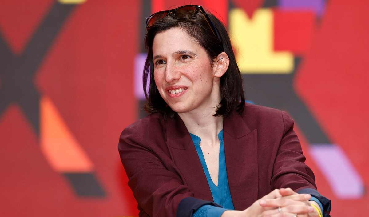 Elly Schlein (Pd): "Taglio del cuneo fiscale e salario minimo, continuiamo a combattere" Elly Schlein (Pd): "Taglio del cuneo fiscale e salario minimo, continuiamo a combattere"