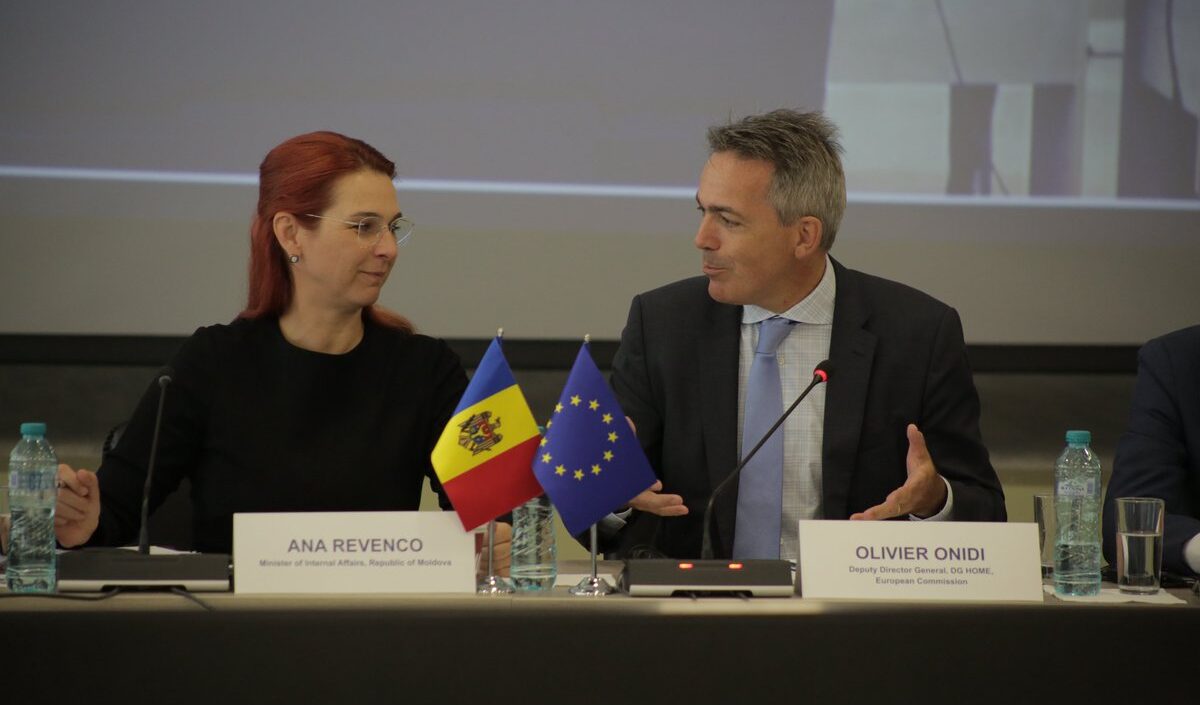 La Moldavia accusa la Russia di spionaggio: nel mirino le antenne sul tetto dell'ambasciata