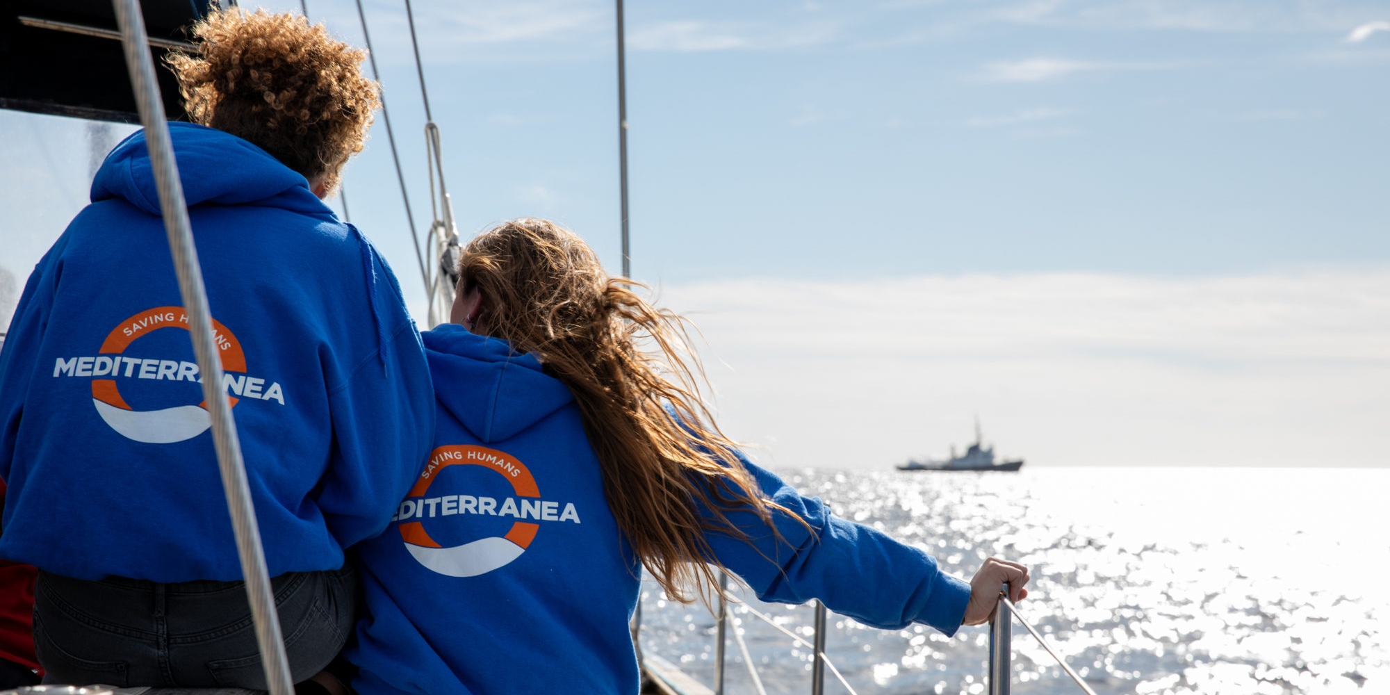 Mediterranea: cinque anni di soccorsi ostacolati e la cronaca di una politica che punisce la pietà