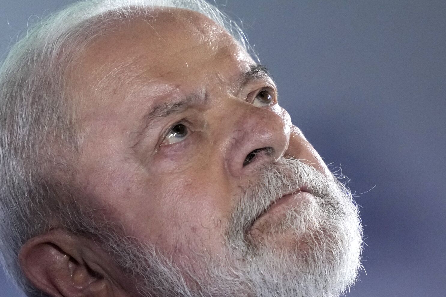 Lula assume più medici per curare i poveri e la popolazione delle aree remote del Brasile