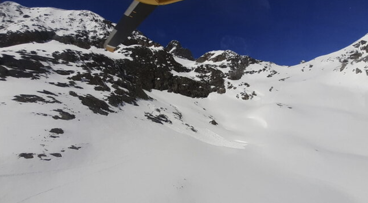 Scialpinisti dispersi: individuati due corpi sepolti nella montagna della Valtournenche