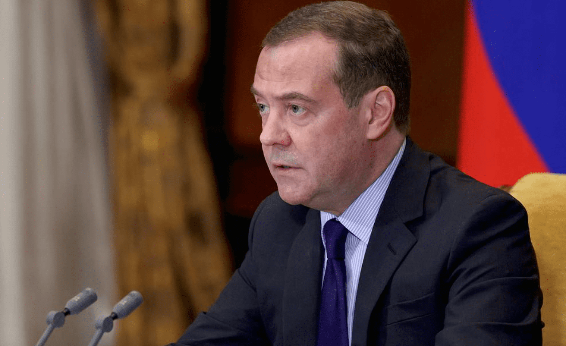 Medvedev, le solite minacce: "Alla Russia non resta che il conflitto diretto con la Nato"