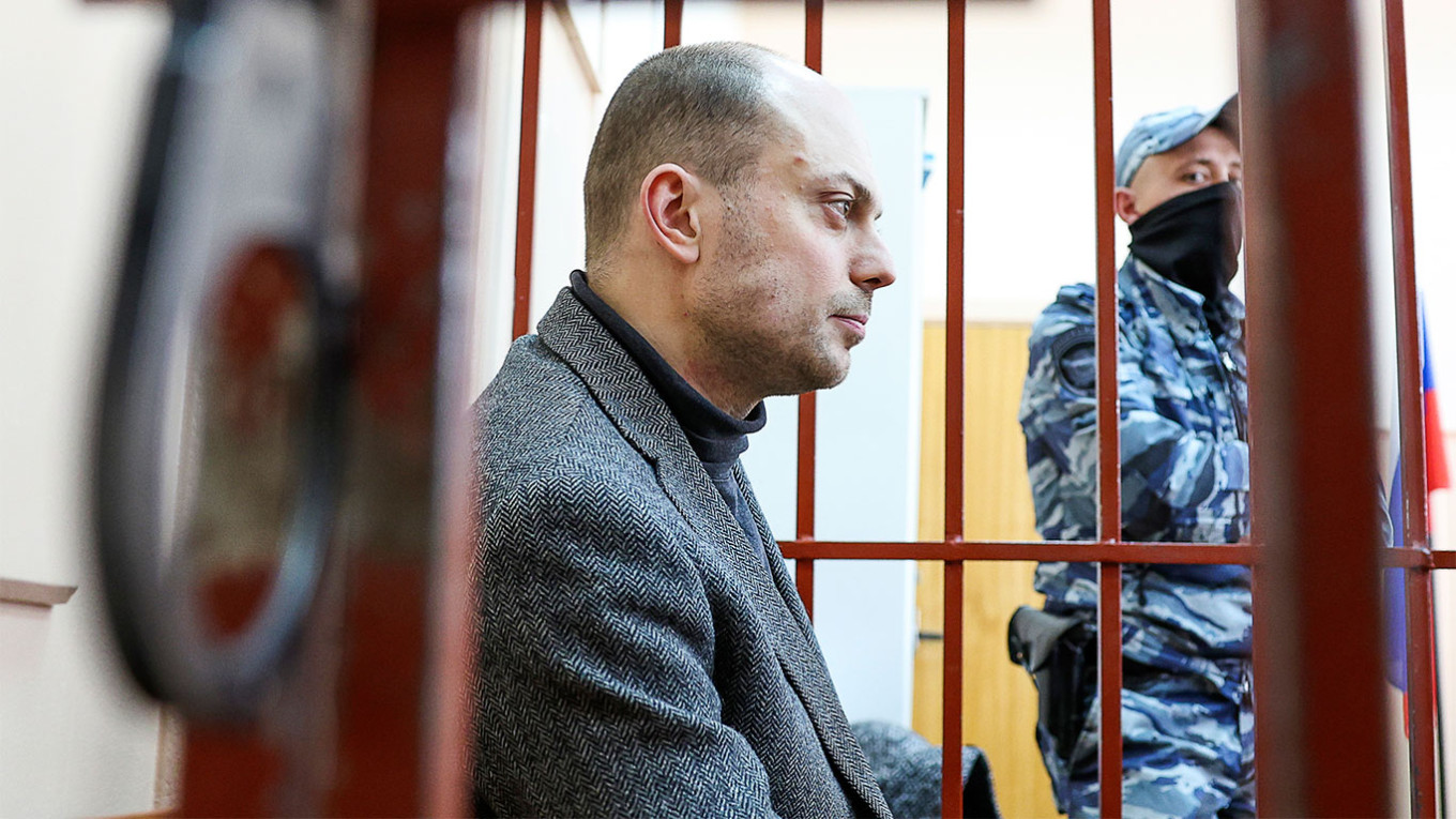 Kara-Murza, respinto l'appello: confermata la condanna a 25 anni del dissidente russo