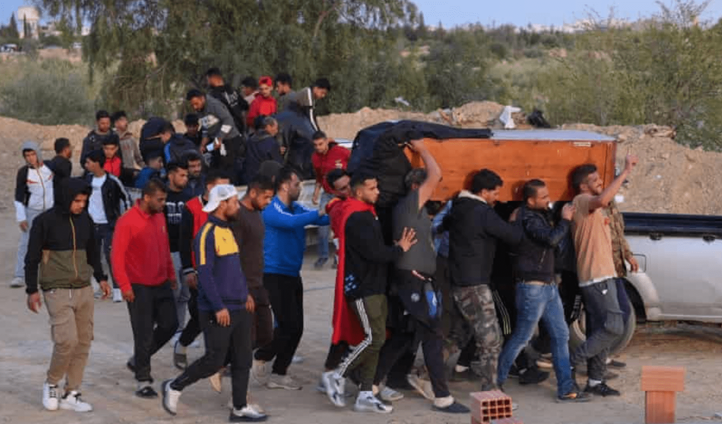 Tunisia, si dà fuoco contro il carovita: così si scatenarono le primavere arabe
