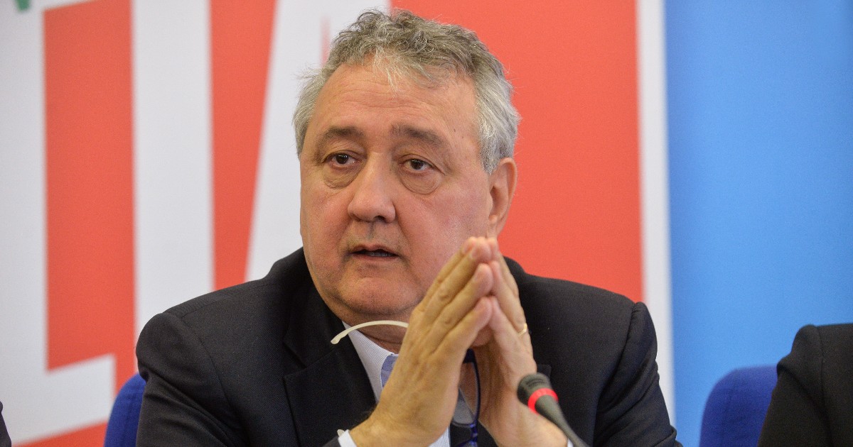 paolo-barelli Berlusconi in terapia intensiva, Barelli (Fi): "Stasera il bollettino, c'è preoccupazione"