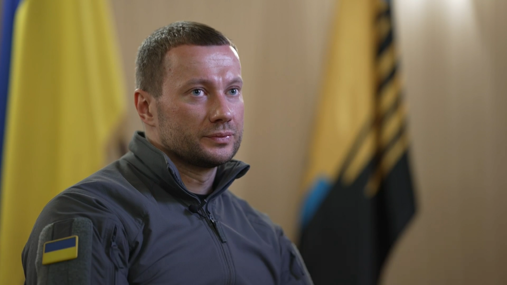 Il governatore ucraino di Donetsk accusa la Russia di bombardare obiettivi civili: tre morti