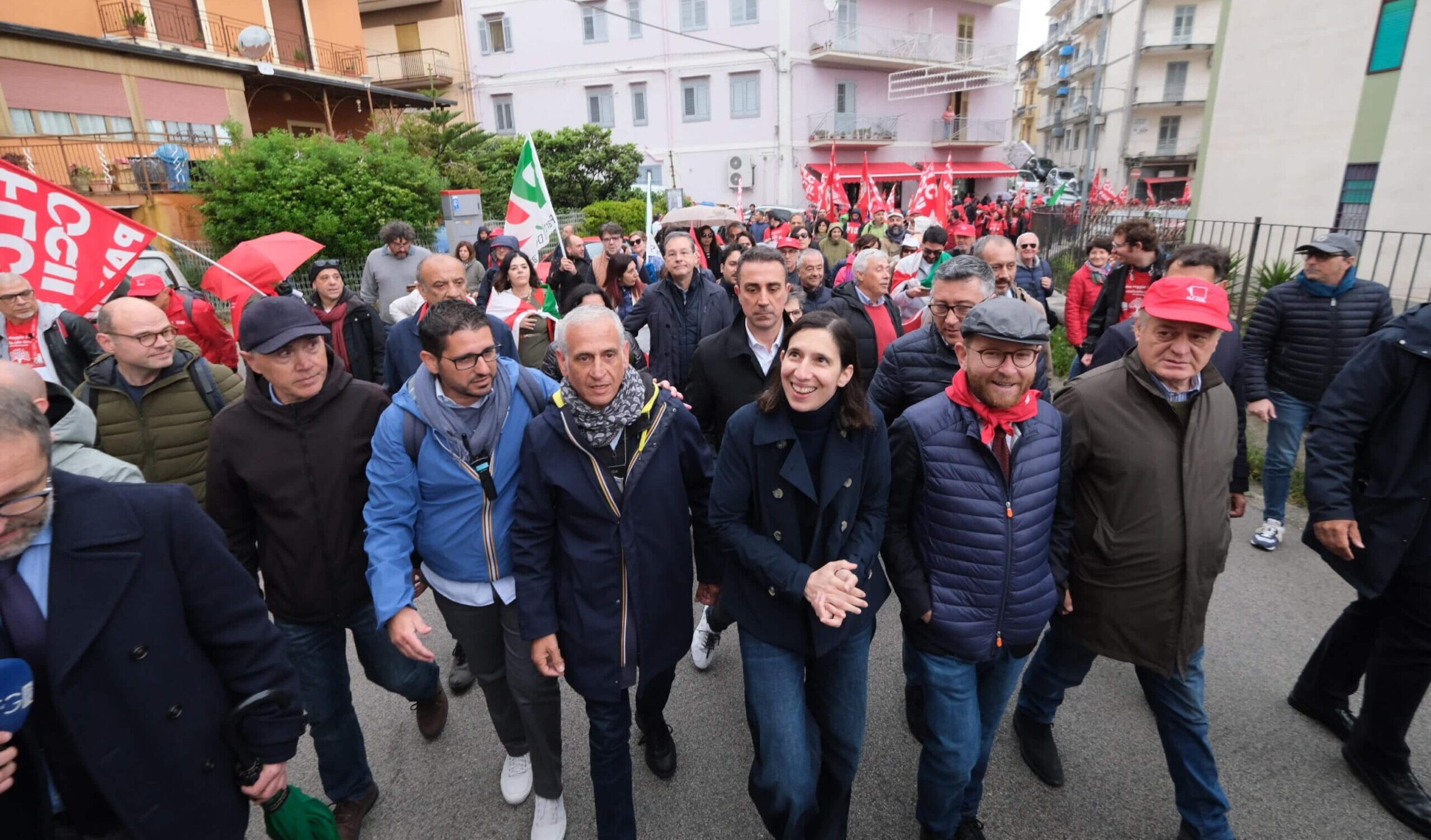 Schlein: "Il decreto lavoro del governo Meloni è una provocazione insopportabile" Schlein: "Il decreto lavoro del governo Meloni è una provocazione insopportabile"