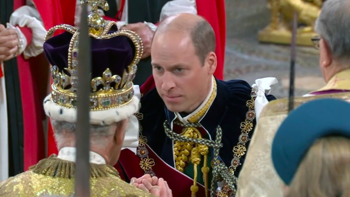 Carlo III infuriato con William e Kate: il labiale nel video lascia pochi dubbi