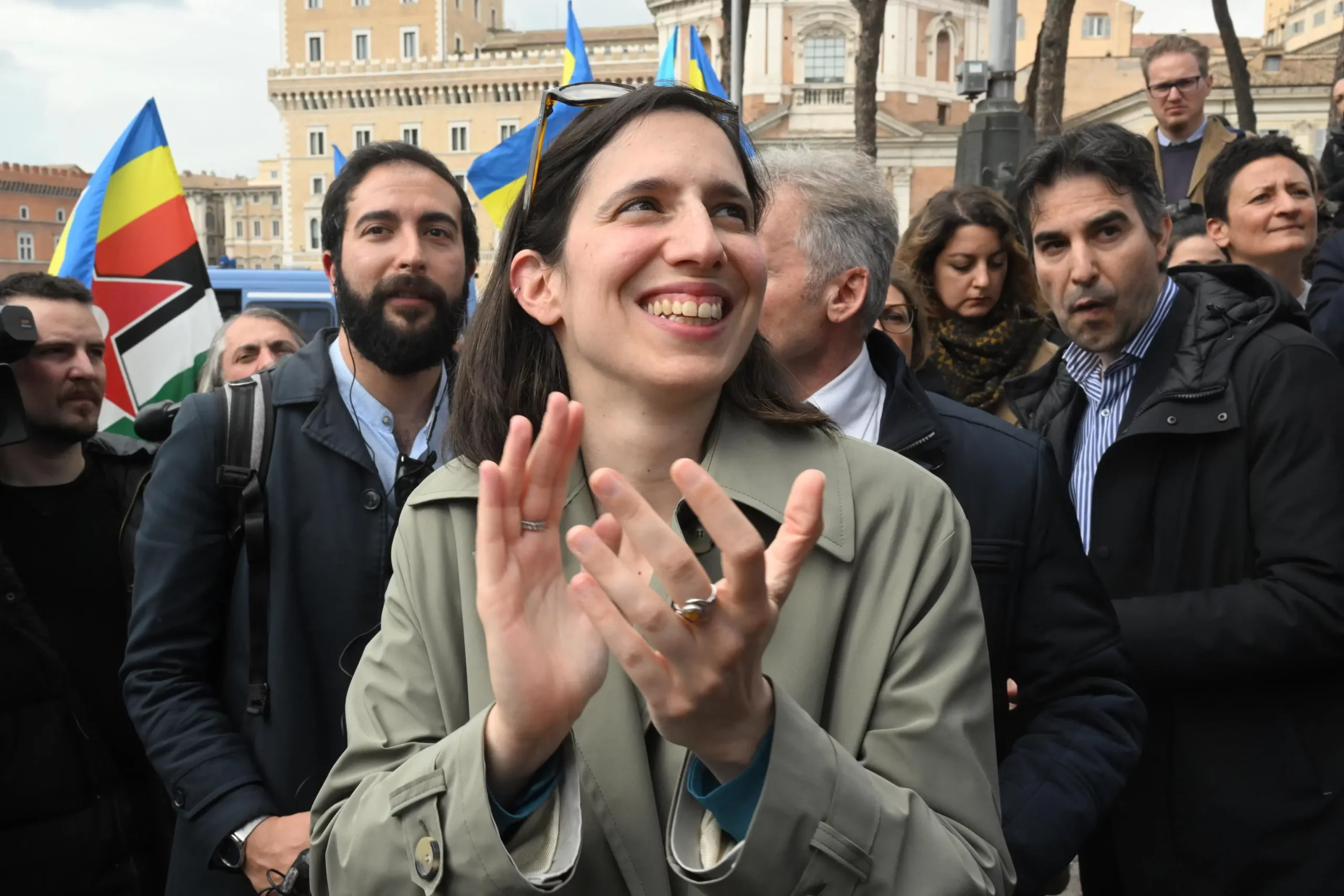 Schlein accusa la destra di volere smantellare la sanità pubblica