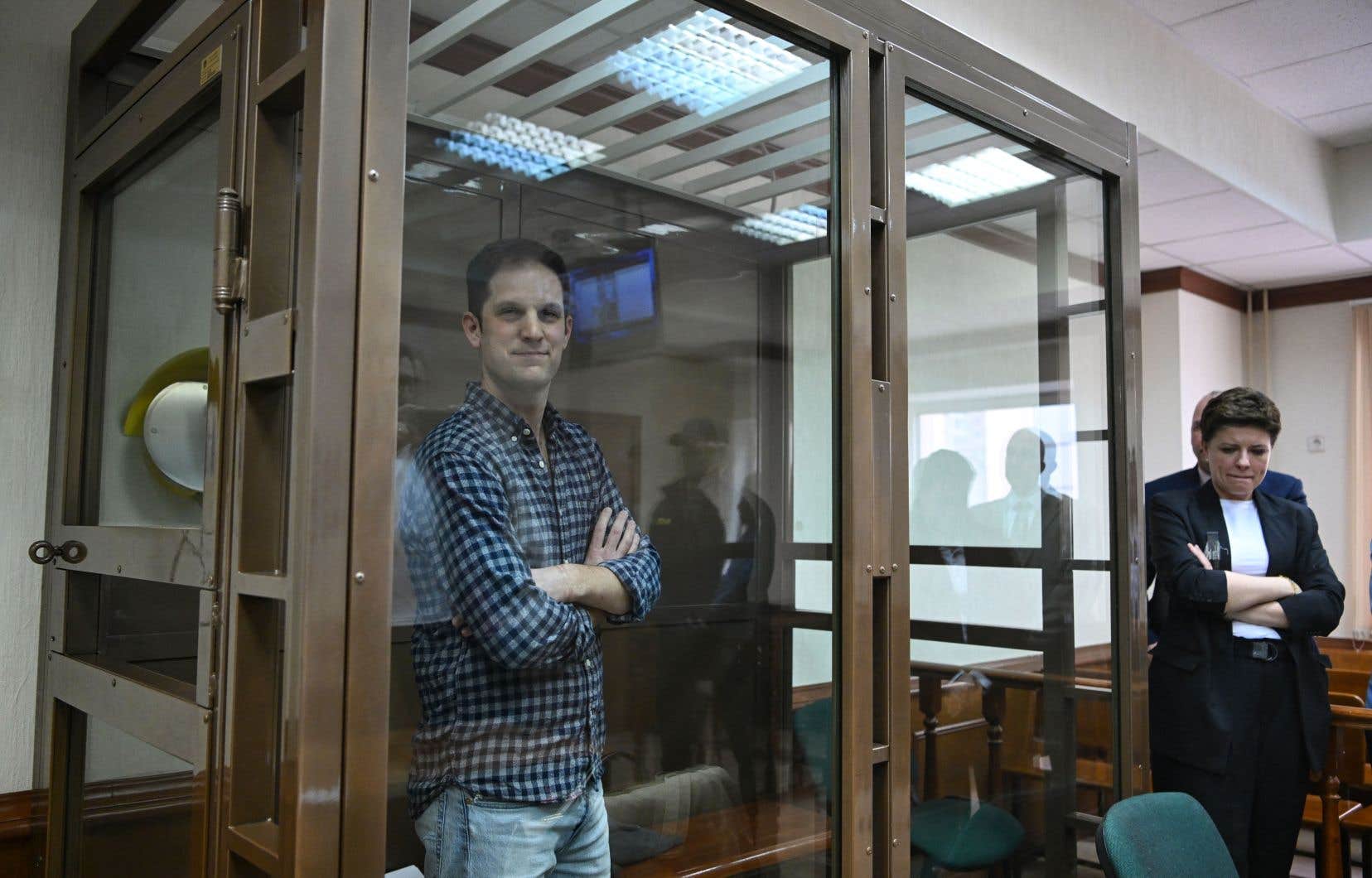 Gershkovich: Mosca prolunga la detenzione del giornalista Usa accusato di spionaggio