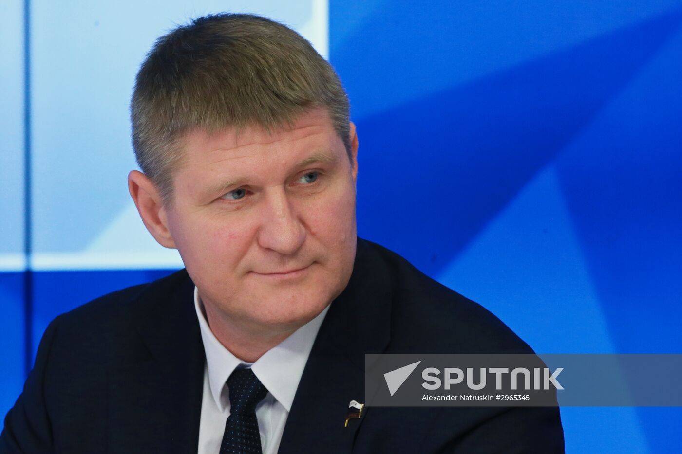 Drone sul Cremlino, il deputato russo: "Ora missili sulla casa di Zelensky"
