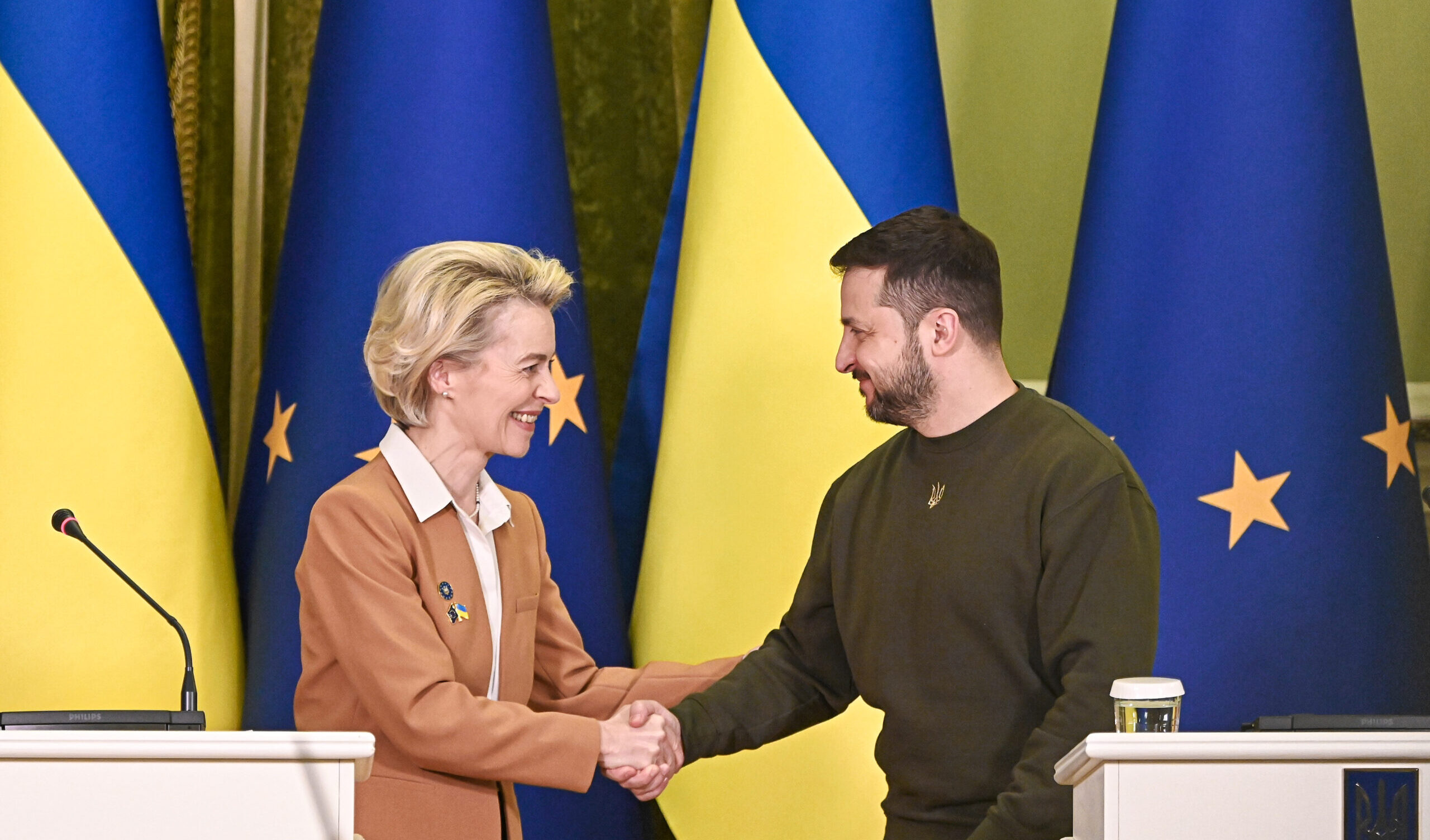 Zelensky: "Le restrizioni Ue sui cereali sono inaccettabili"