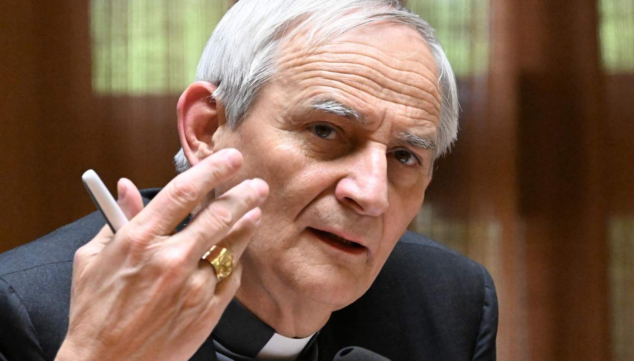 Ucraina, il cardinale Zuppi: "Si deve arrivare alla pace attraverso il negoziato"