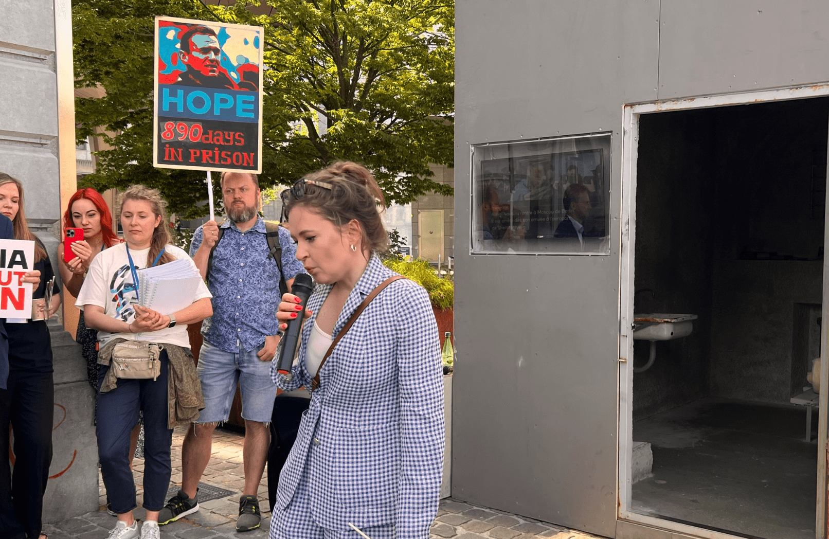 Manifestazione per Navalny: "Pronto a continuare a combattere"
