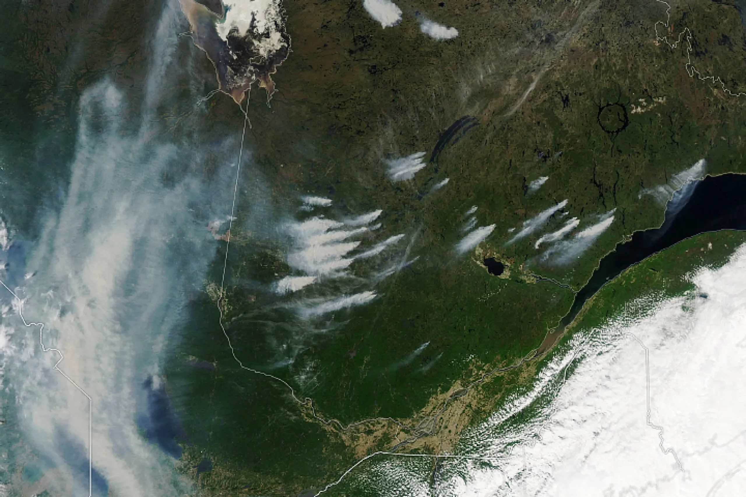 La devastante stagione degli incendi in Canada: il ruolo cruciale dei satelliti La devastante stagione degli incendi in Canada: il ruolo cruciale dei satelliti