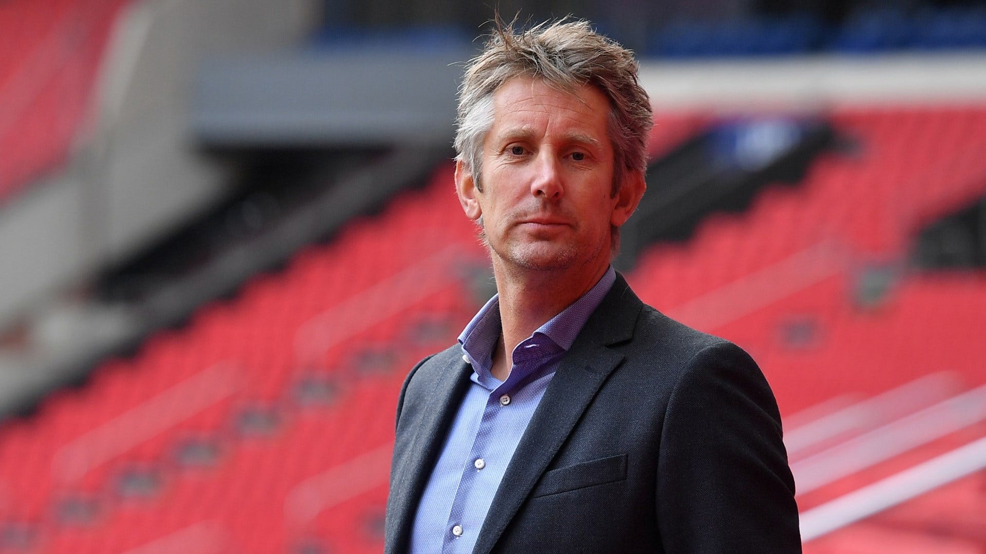 Paura per van der Sar: in terapia intensiva per una emorragia cerebrale Paura per van der Sar: in terapia intensiva per una emorragia cerebrale