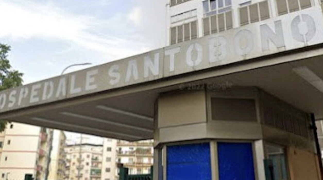 Bimbo di 18 mesi gravissimo: colpito da un colpo partito accidentalmente dalla pistola del nonno