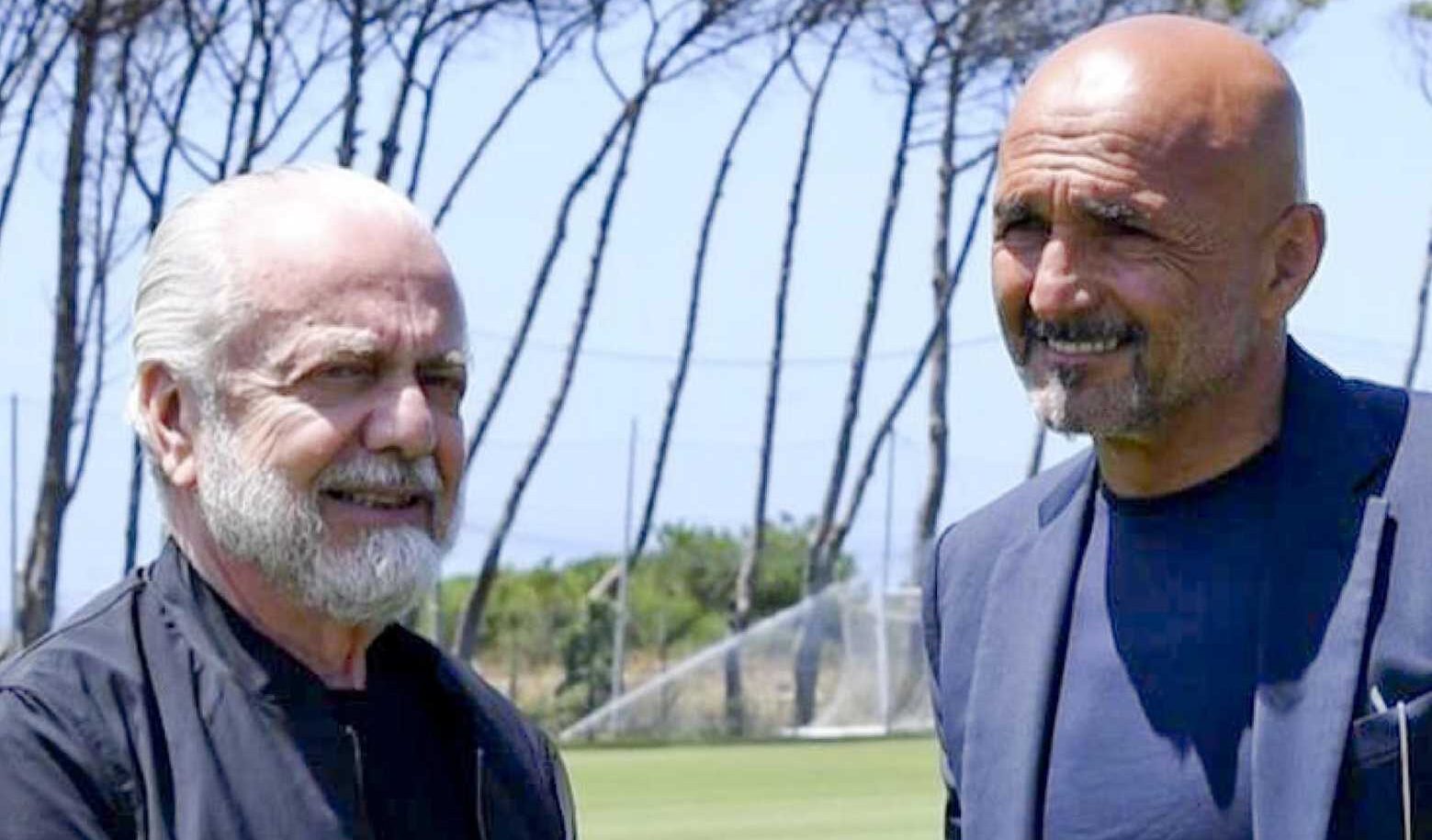 Spalletti in nazionale, De Laurentis non fa sconti: "C'è una penale da pagare, è questione di principio" Spalletti in nazionale, De Laurentis non fa sconti: "C'è una penale da pagare, è questione di principio"