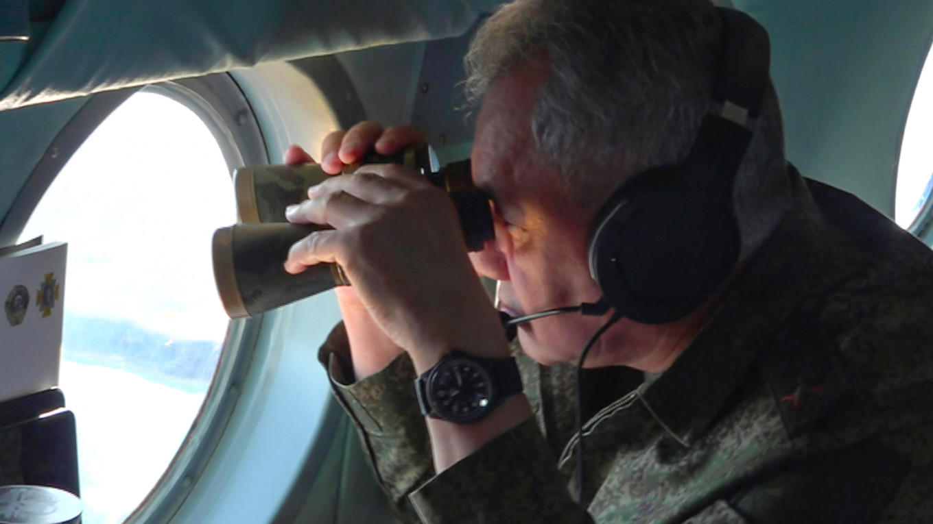 Ucraina: Shoigu annuncia il reclutamento di altri 38 mila volontari per la guerra