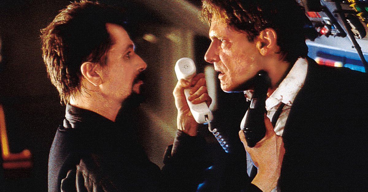 air-force-one “Air Force One”, alle 21.30 su Rete 4: la trama del film con Harrison Ford