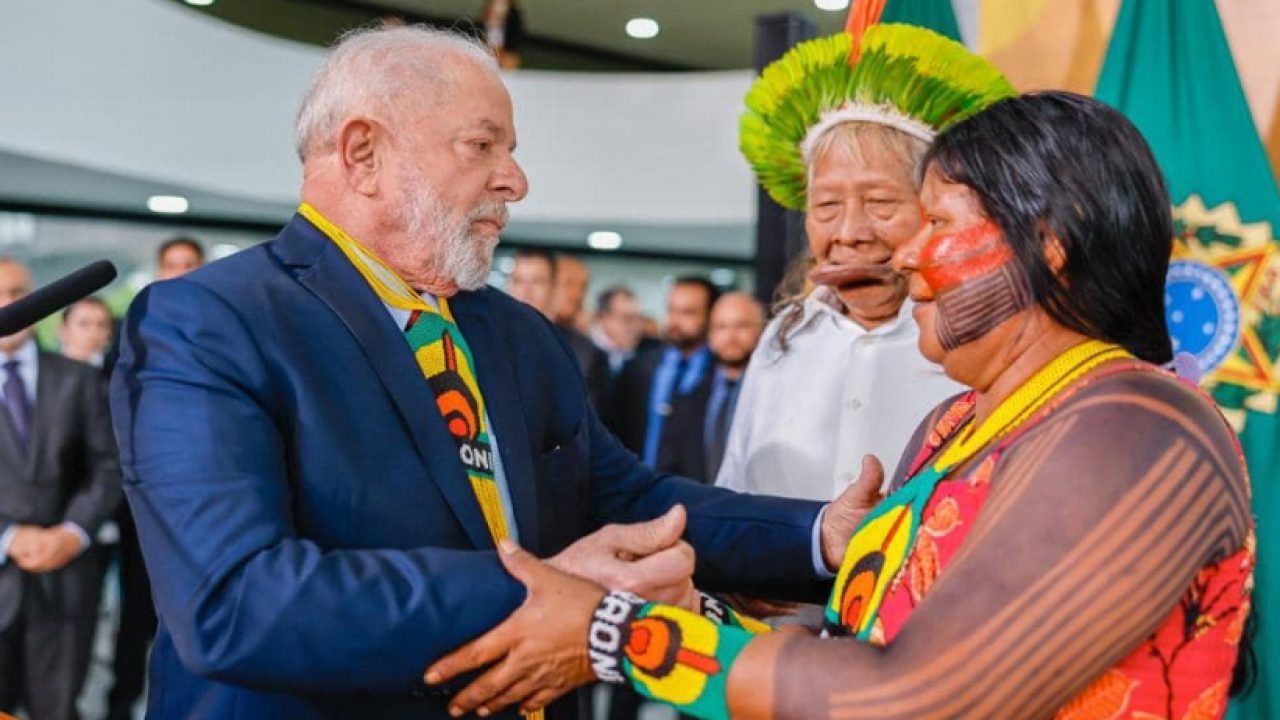 Macron visiterà  la foresta amazzonica con il presidente Lula 