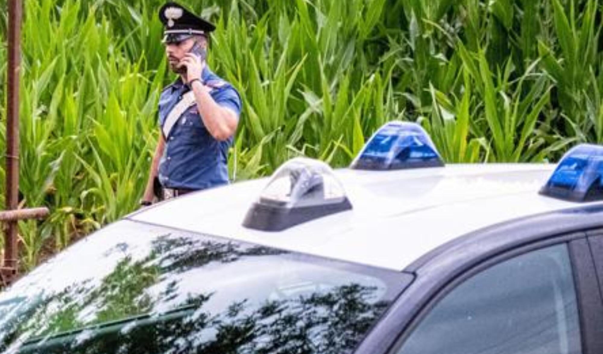 Carabinieri Ragazza trovata impiccata in casa: arrestati il fidanzato e un suo amico