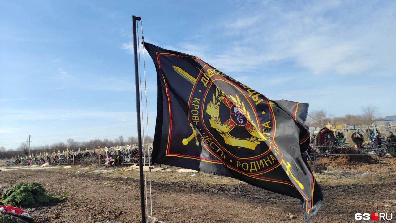 Spianato con i bulldozer e distrutto il cimitero Wagner di Nikolayevka