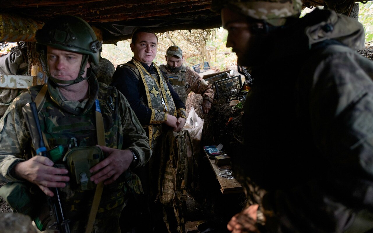 Le truppe di Kiev a ridosso dall'aeroporto di Donetsk conquistato dai russi nel 2015