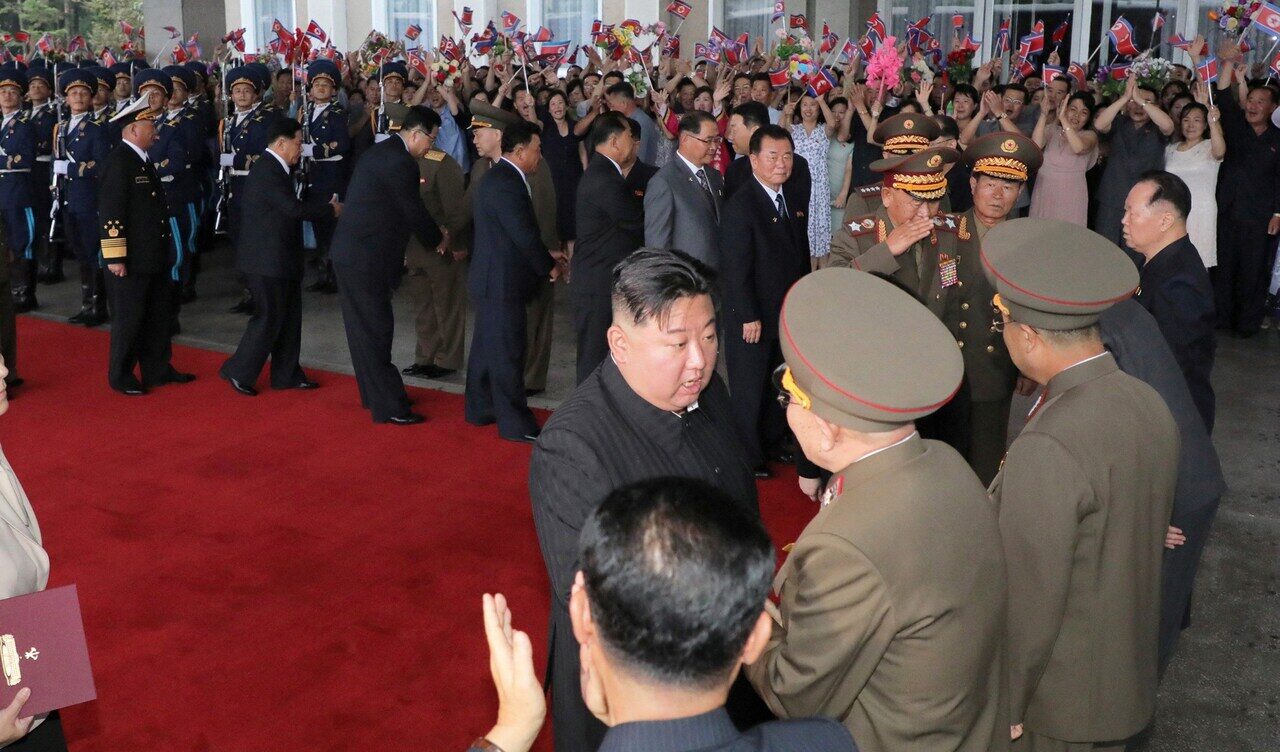 Kim Jong-un incontra Putin e parla dell'importanza strategica del legame con la Russia