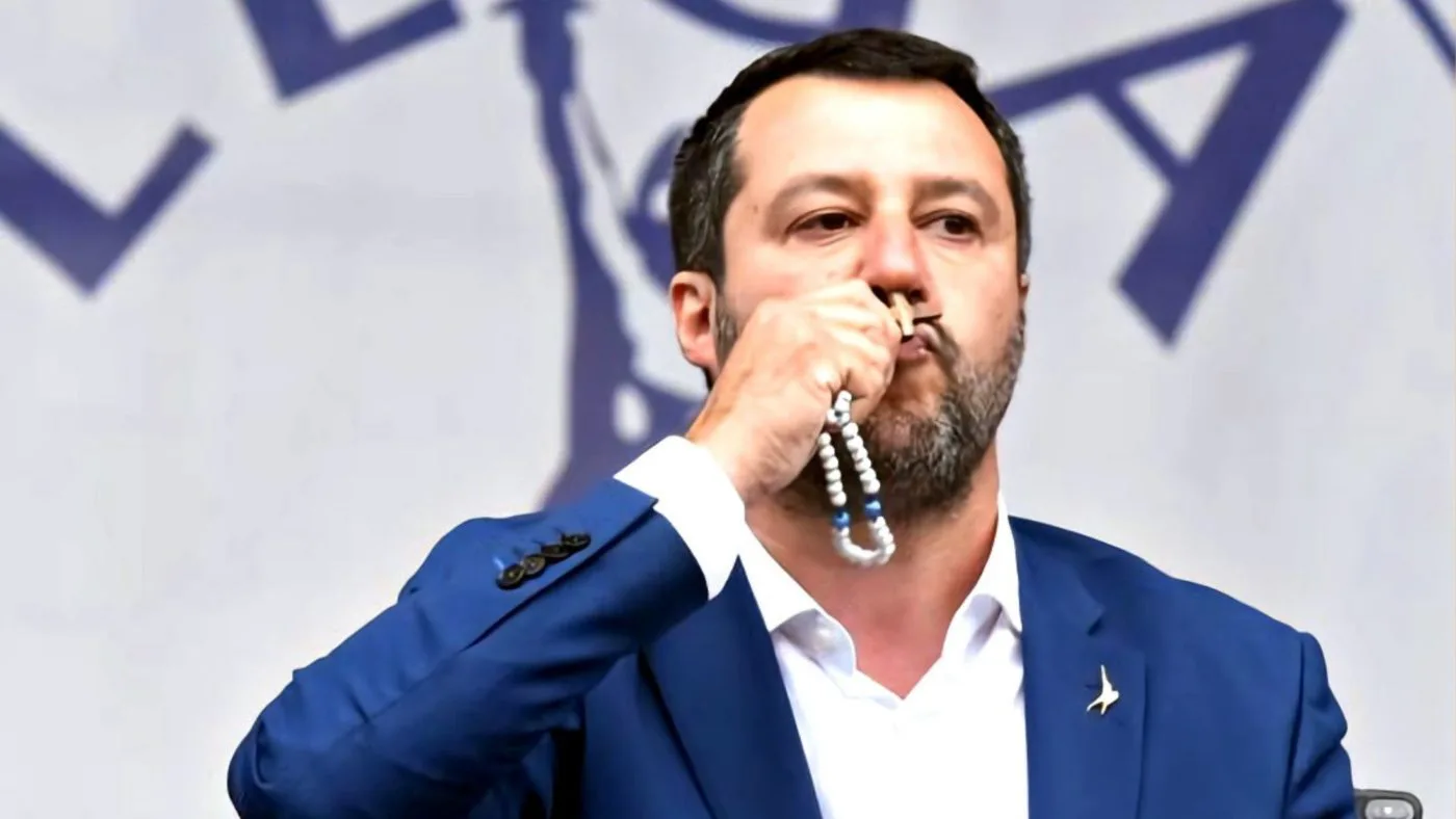 Salvini e le strampalate idee per la difesa dei cosiddetti 'valori occidentali'