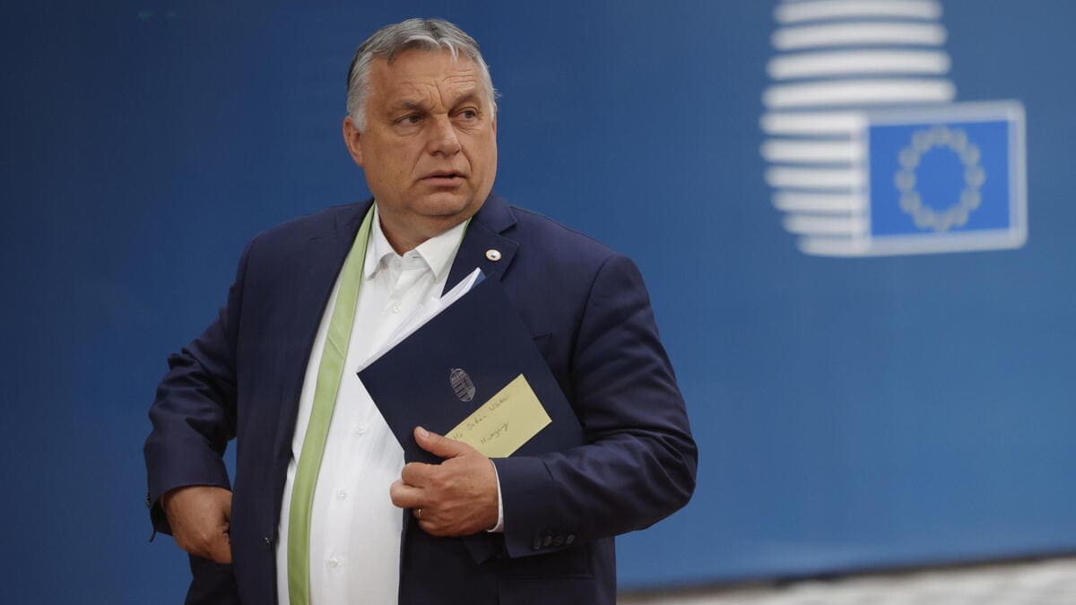 Orban chiude le porte all'Ucraina: "Non la faremo entrare nella Ue, e l'unità europea andrà in frantumi"