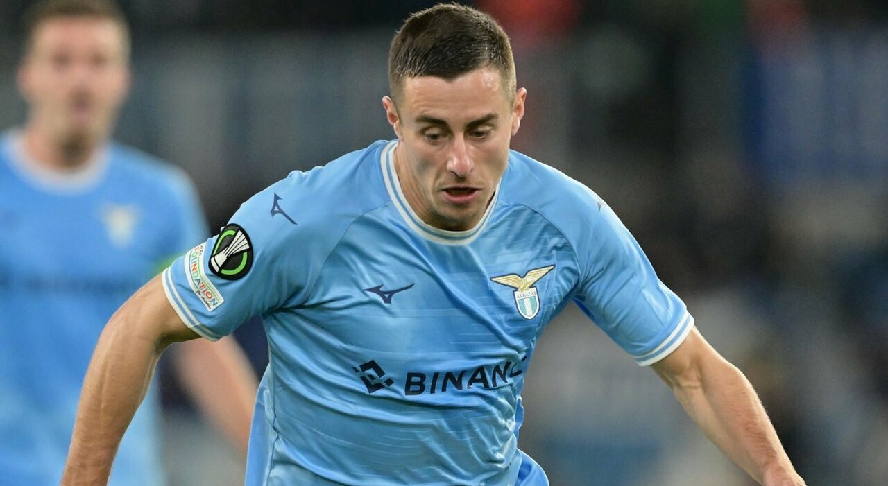 adam-marusic Marusic aggredito con pistole e manganelli insieme alla madre e al procuratore: "Come un atto terroristico"