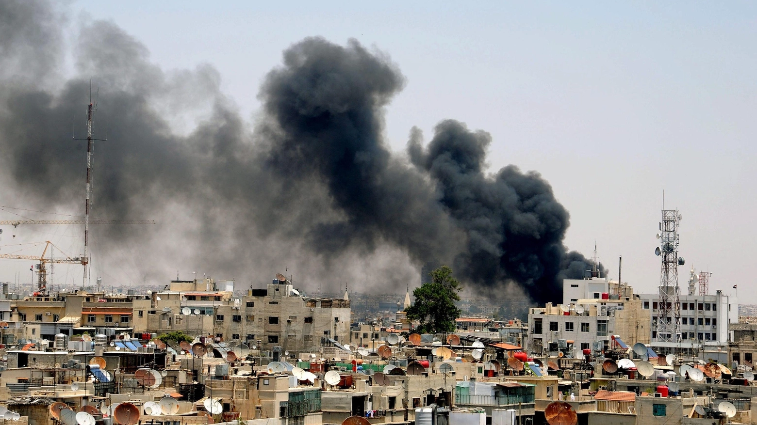 La tv siriana: "Raid di Israele su Damasco e Aleppo"