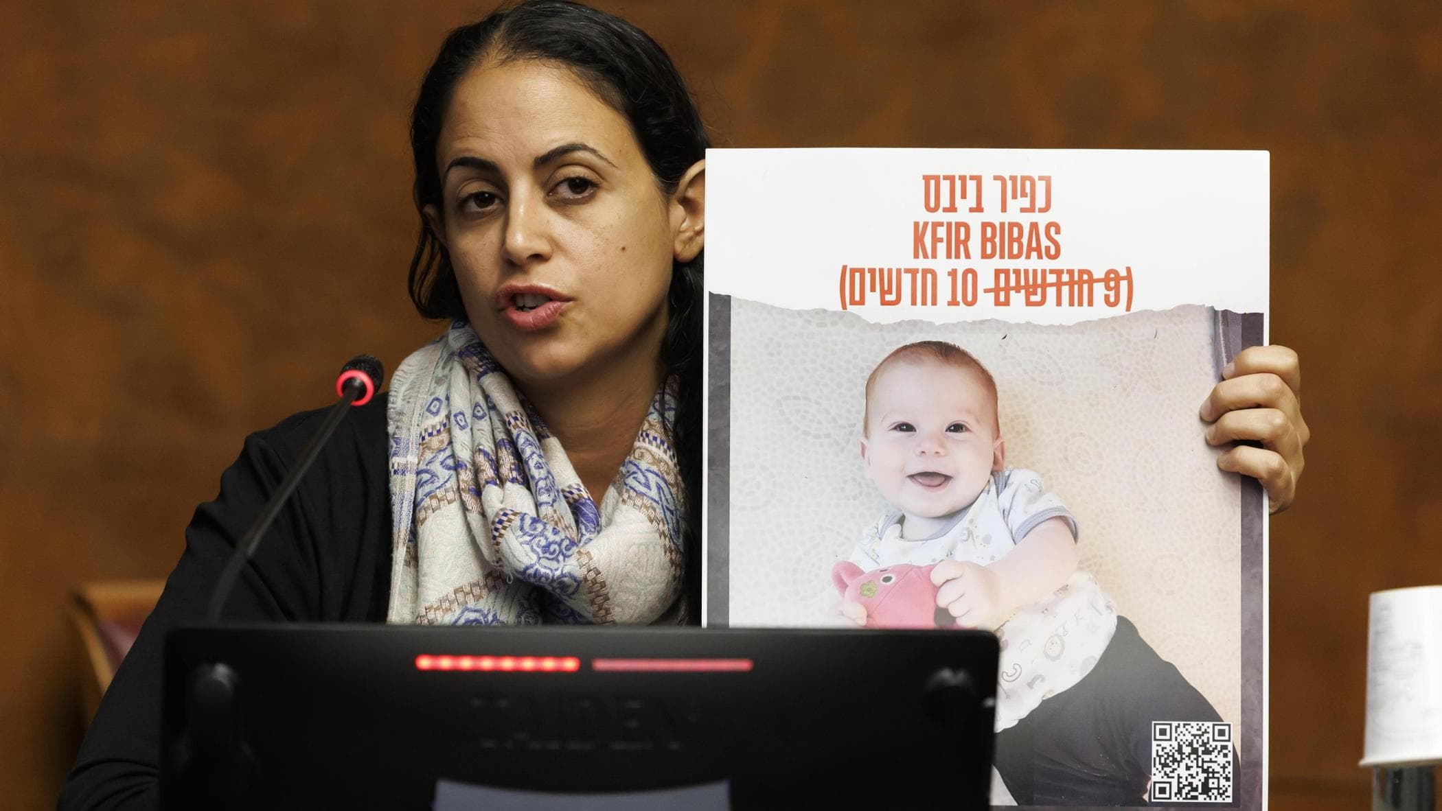 Hamas annuncia la morte di Kfir, il più piccolo degli ostaggi, del fratellino Ariel e della madre