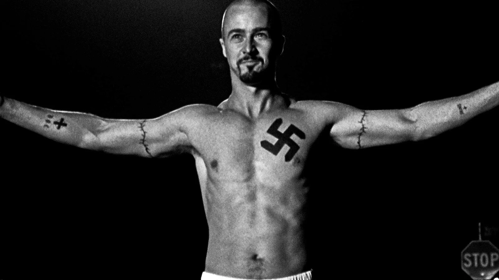 “American History X”, alle 21.10 su Iris il film con Edward Norton: ecco la trama