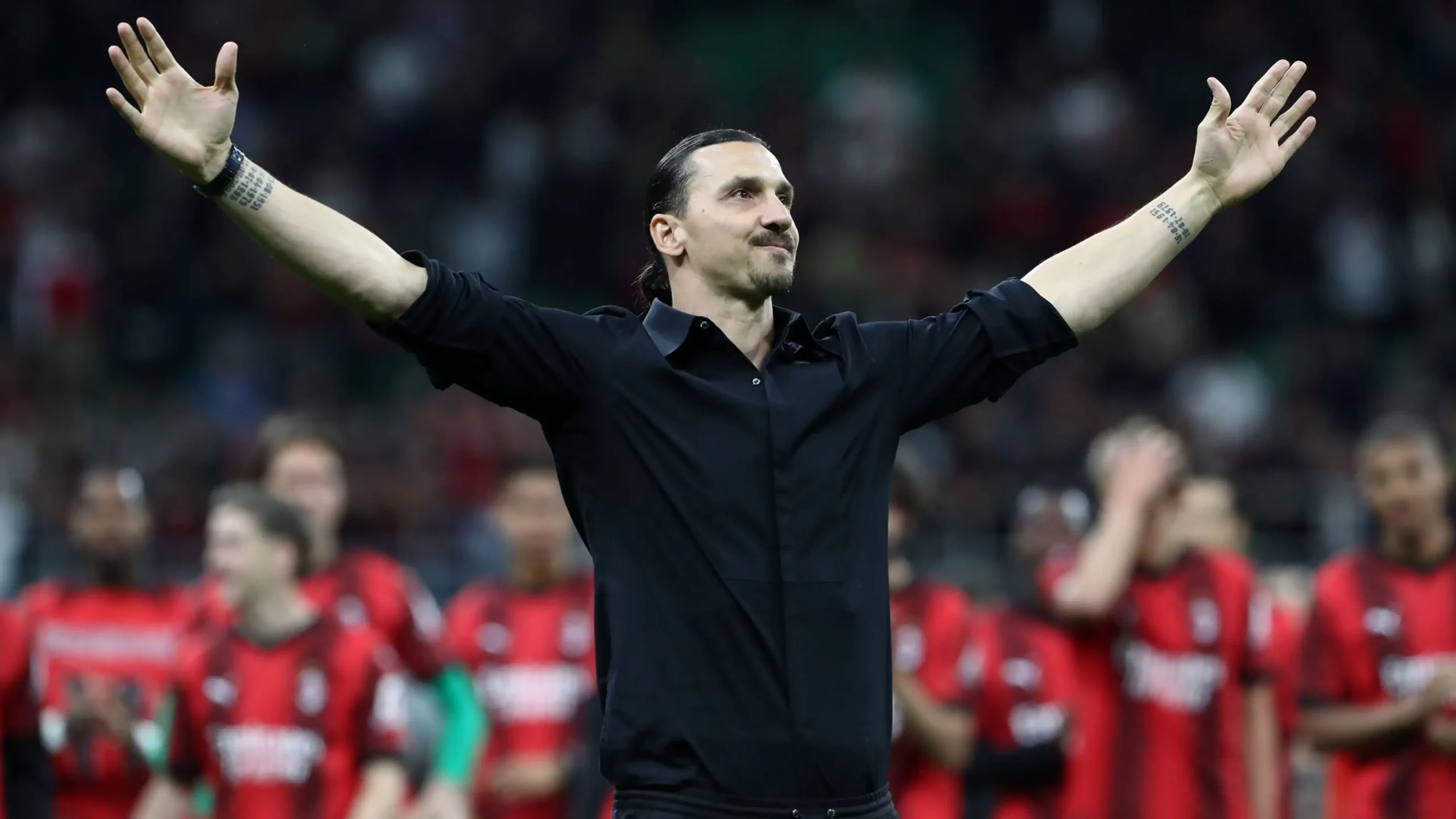 zlatan-ibrahimovic Ibra torna al Milan, ora è ufficiale: "Non vedo l'ora di iniziare"