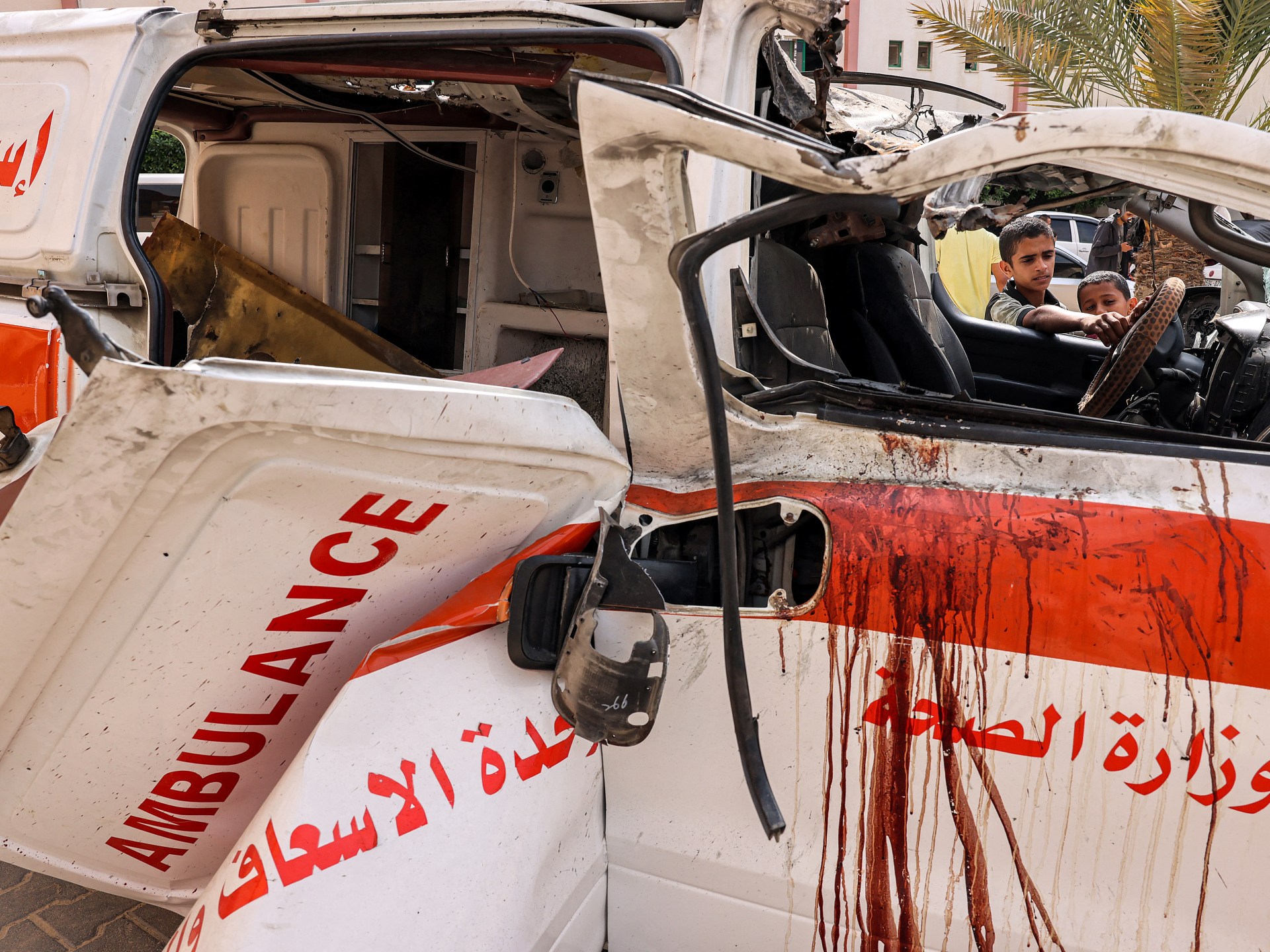 Gaza, tragedia senza fine: solo sei ambulanze operative in tutta la striscia