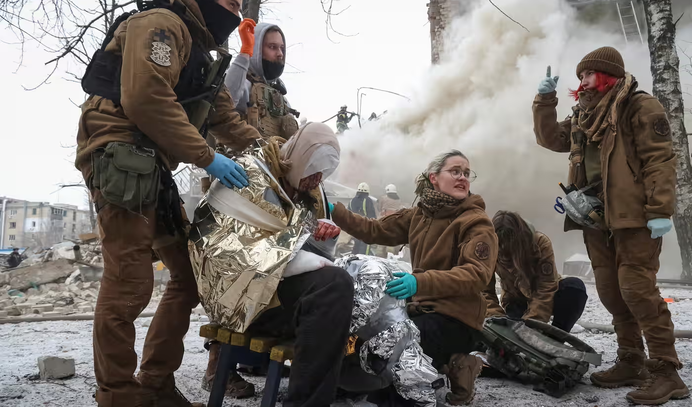 5355 La Russia bombarda Kiev e Kharkiv: tre morti e oltre 60 feriti