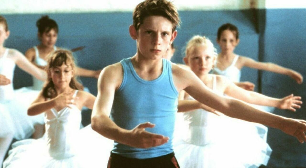 billy-elliot “Billy Elliot”, alle 21.20 su Italia 1 il celebre film sulla danza, con Jamie Bell: ecco la trama