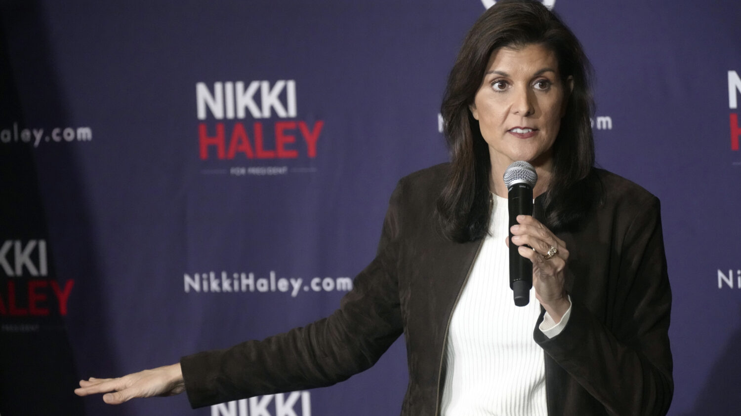 Primarie: disfatta di Nikki Haley in Nevada, battuta perfino da 'nessuno'