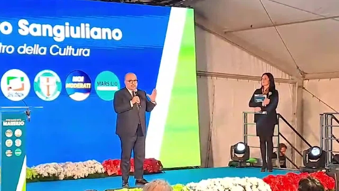 Pd contro Sangiuliano: "Comizietti contro gli artisti, ha perso la misura" Pd contro Sangiuliano: "Comizietti contro gli artisti, ha perso la misura"