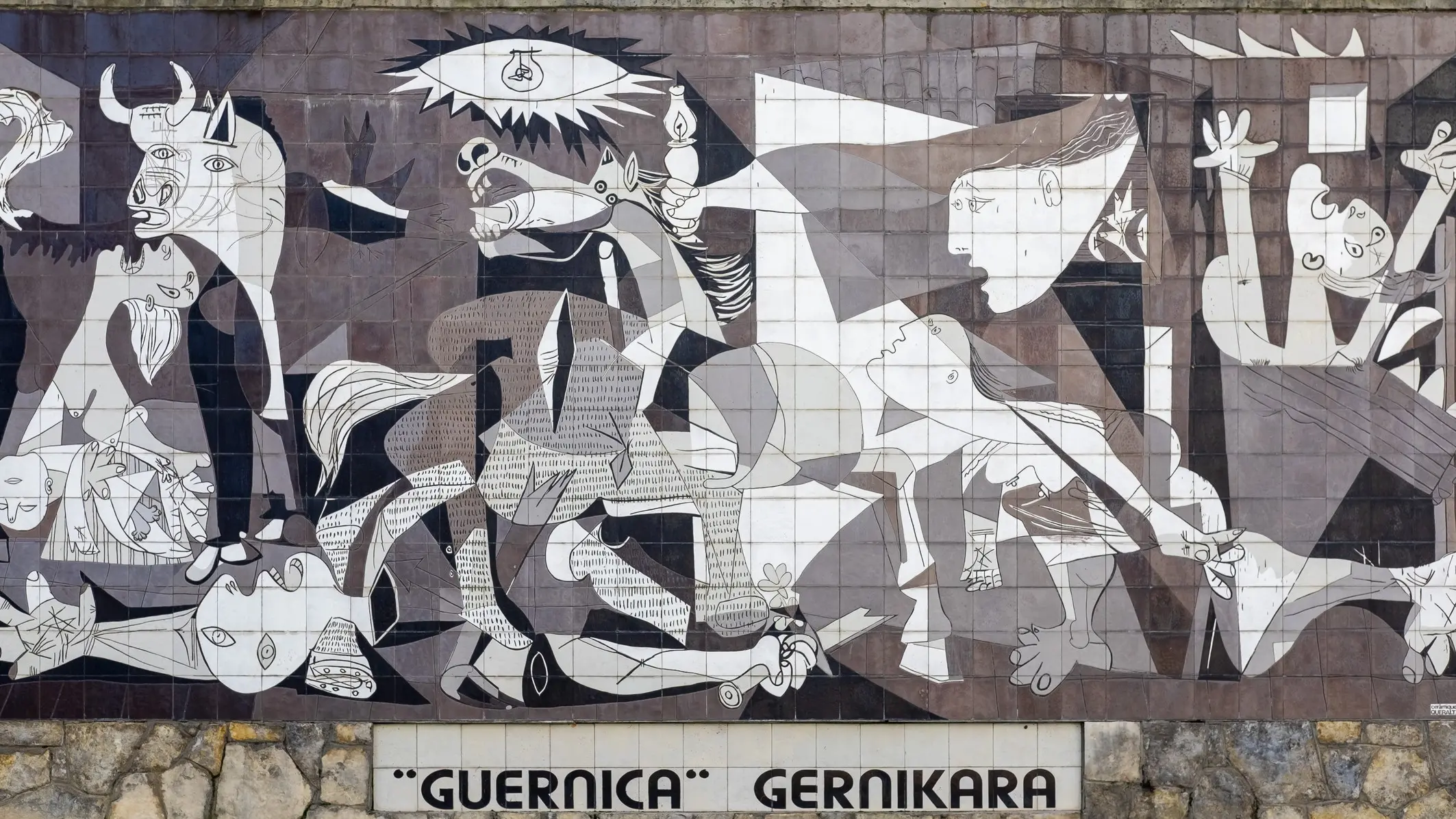 Guernica, la strage nazista (con l'aiuto dei fascisti italiani) per sostenere la guerra del generale Franco