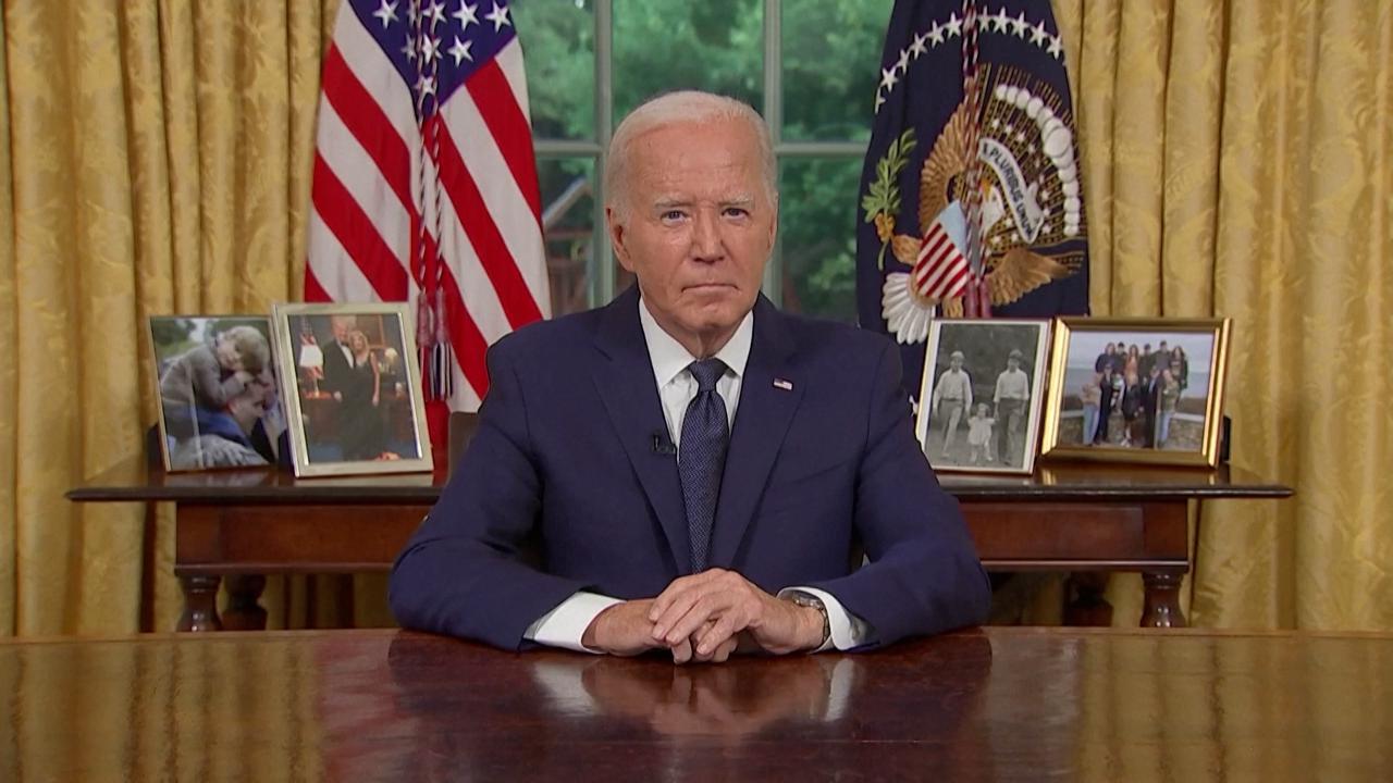 "Miei cittadini americani...": il testo integrale della sofferta decisione di Biden di ritirare la candidatura "Miei cittadini americani...": il testo integrale della sofferta decisione di Biden di ritirare la candidatura