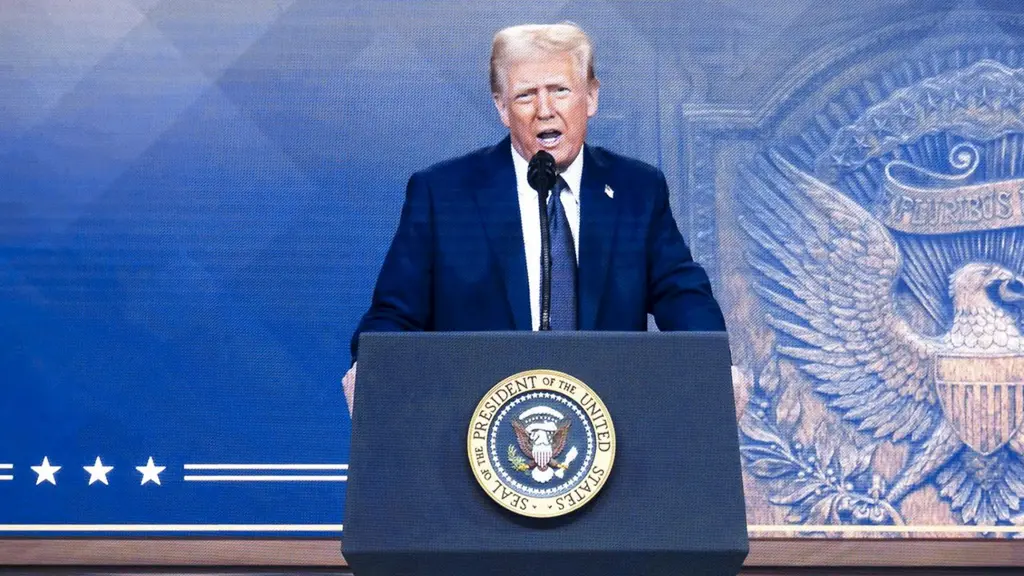 Trump attacca l'Europa, minaccia dazi e non vuole che siano tassati i 'giganti tecnologici' Trump attacca l'Europa, minaccia dazi e non vuole che siano tassati i 'giganti tecnologici'